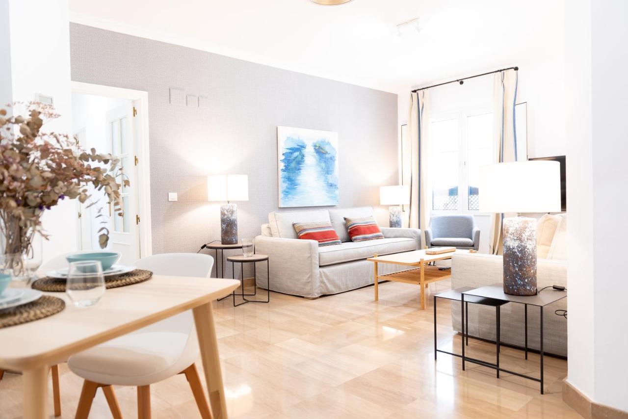Tourist House Casa Pilatos Apartment เซบีญา ภายนอก รูปภาพ