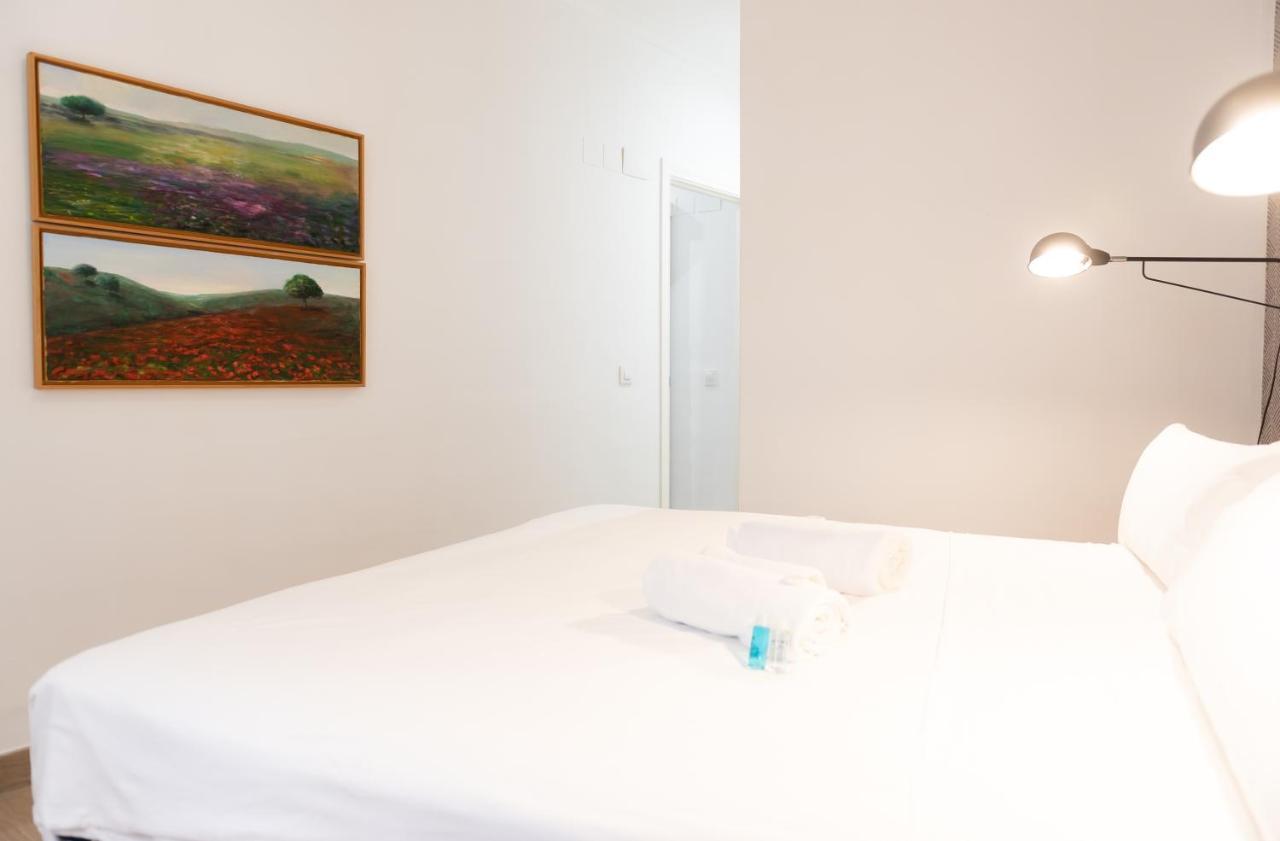 Tourist House Casa Pilatos Apartment เซบีญา ภายนอก รูปภาพ