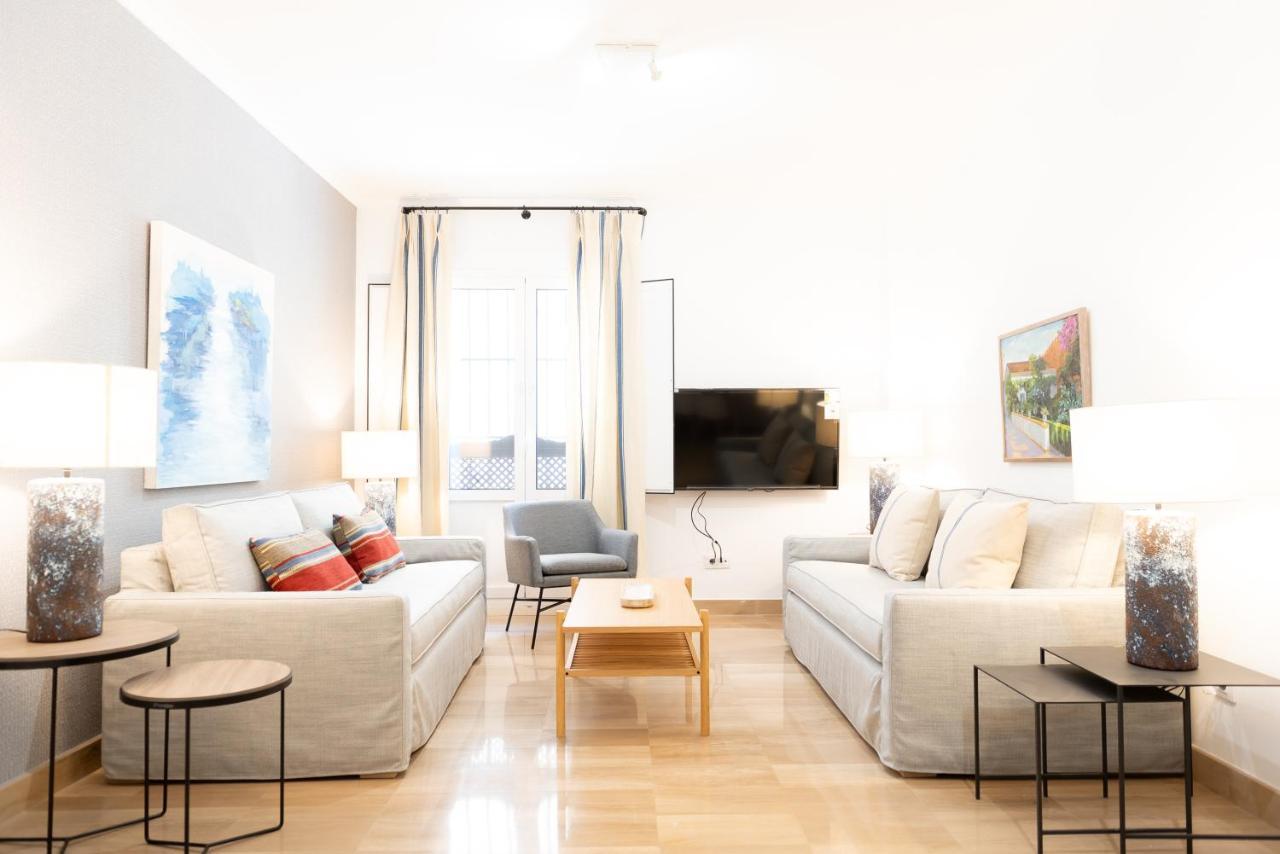 Tourist House Casa Pilatos Apartment เซบีญา ภายนอก รูปภาพ