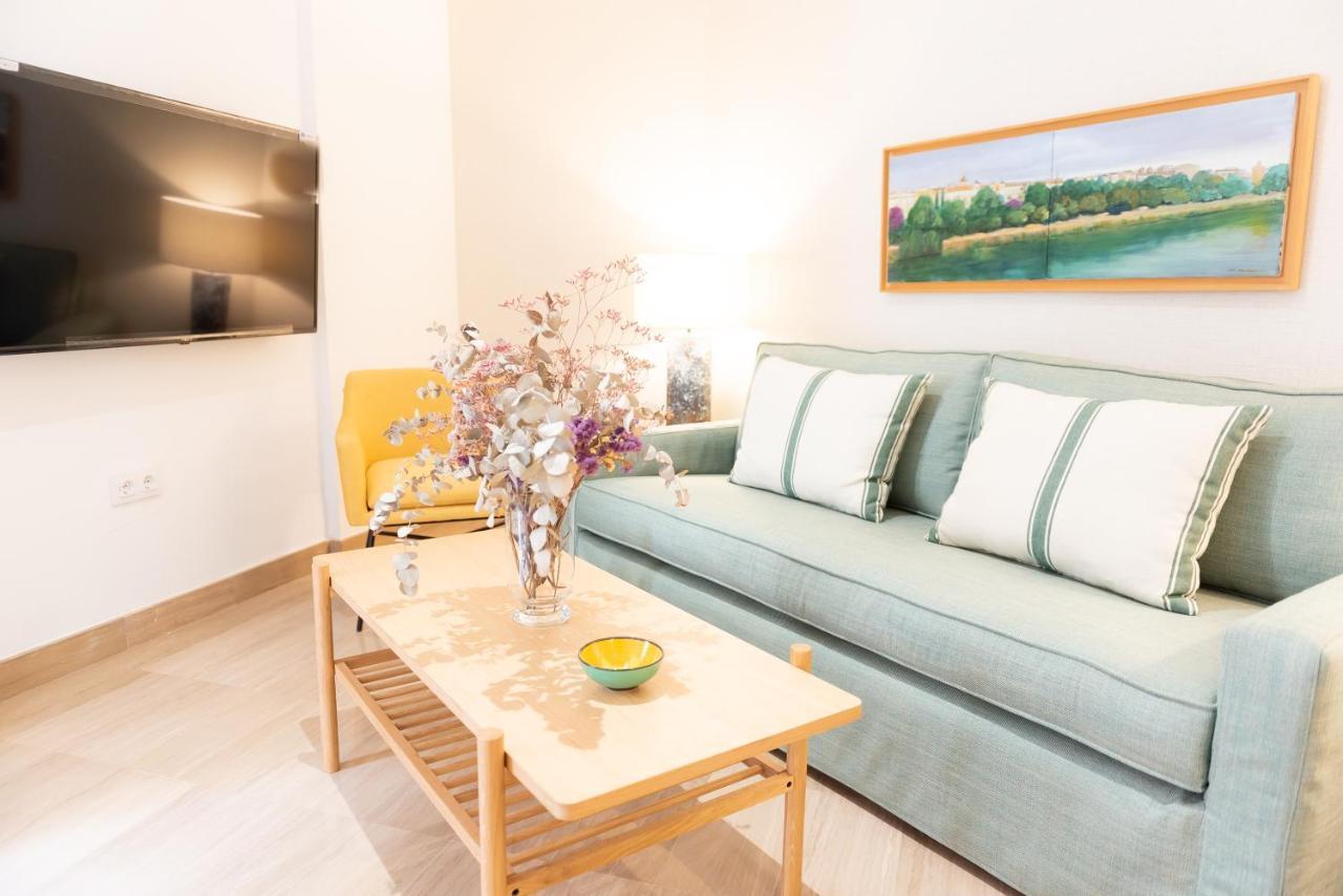 Tourist House Casa Pilatos Apartment เซบีญา ภายนอก รูปภาพ