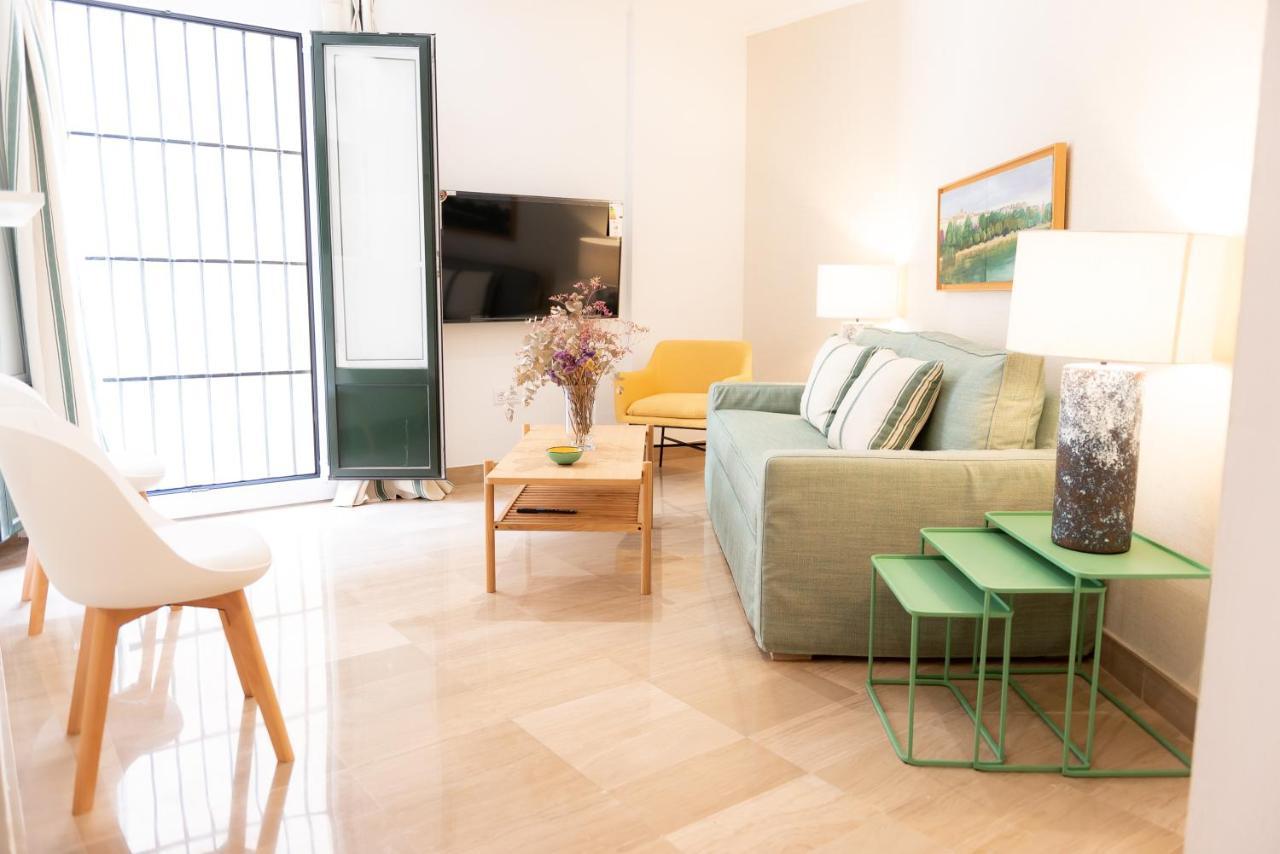 Tourist House Casa Pilatos Apartment เซบีญา ภายนอก รูปภาพ